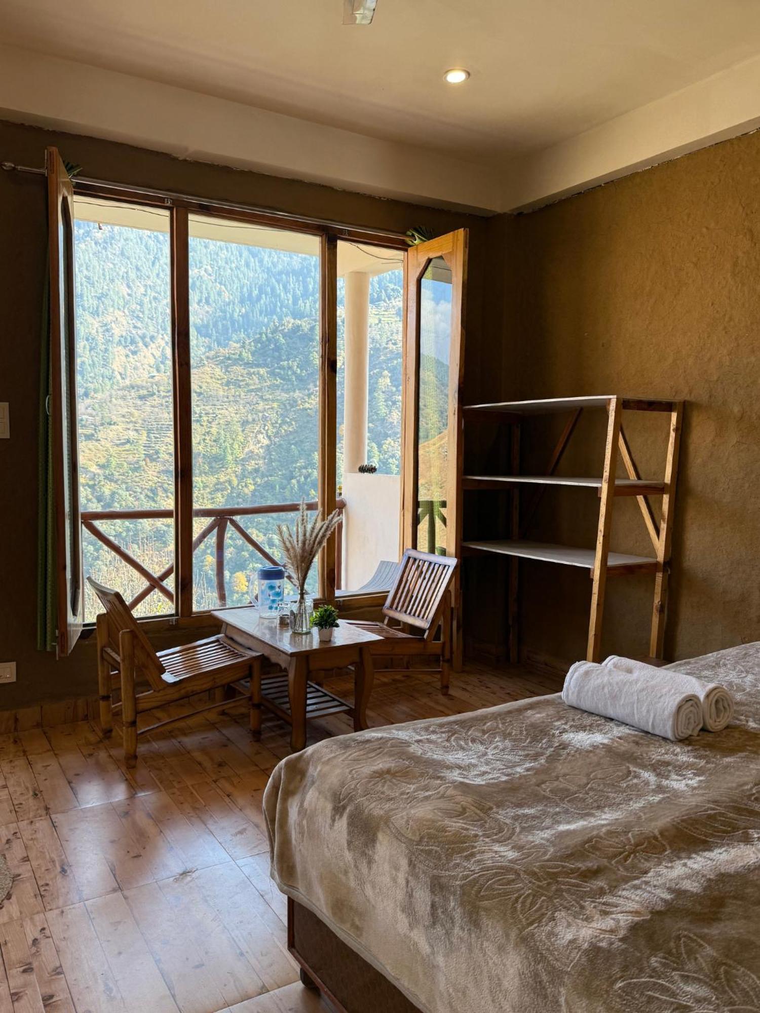 The Void - Tirthan Valley Gushaini Exterior foto